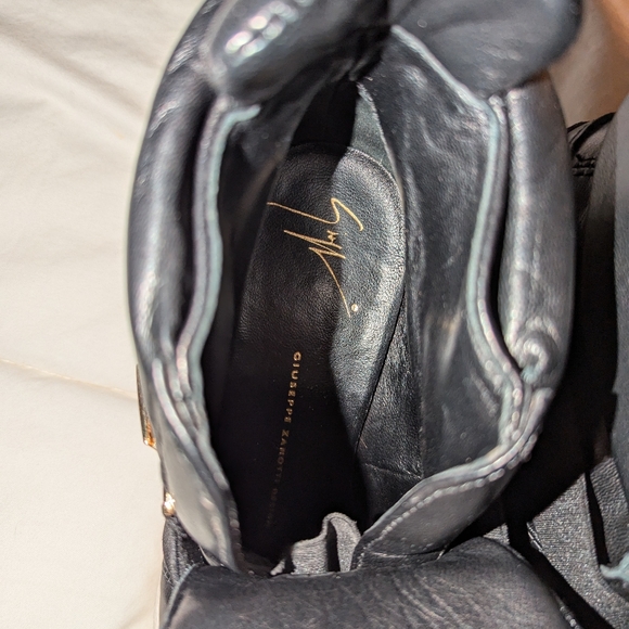 Giuseppe Zanotti Black Leather size9 - Picture 2 of 16